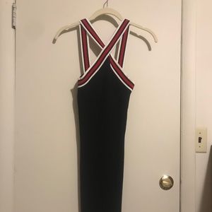 Forever 21 Cross Shoulder Body Con Dress Size S